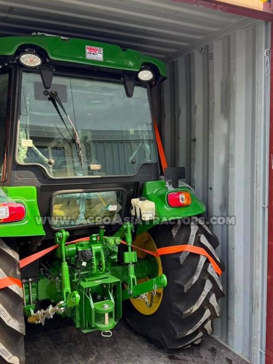 John Deere Tractor Stock